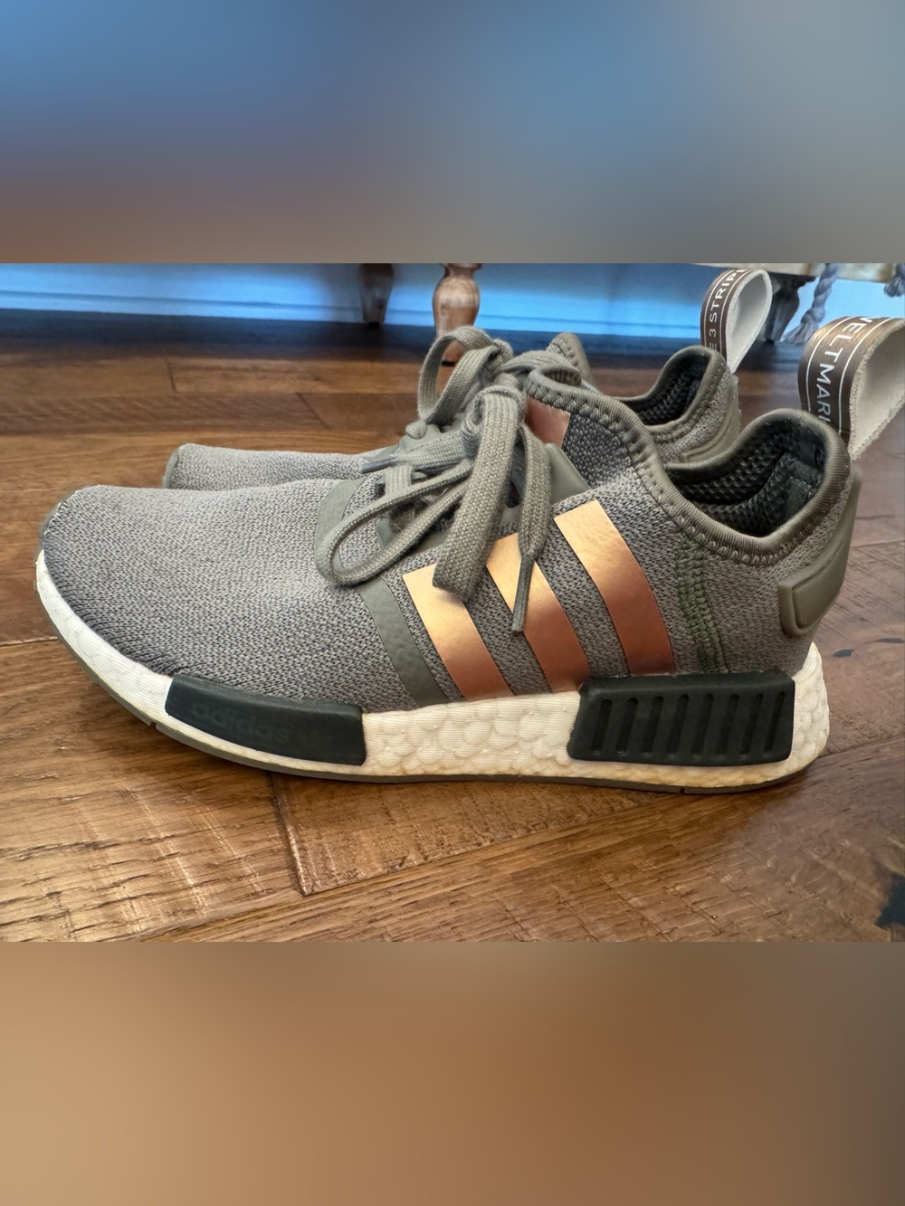 Adidas NMD R1 Women’s Size 7 Olive Green Rose Gold Copper Athletic Shoes